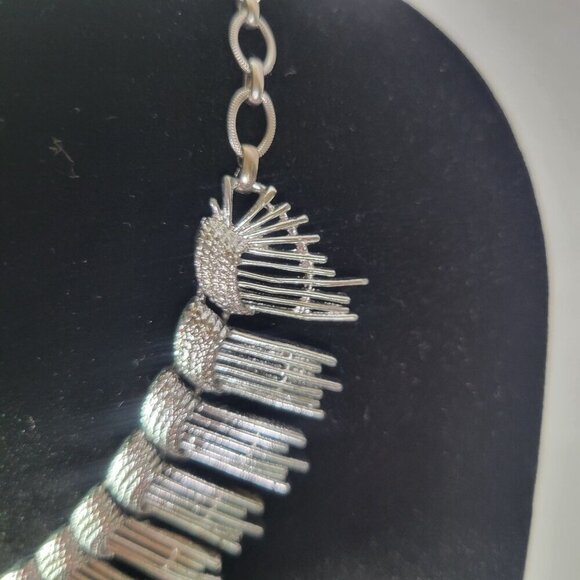 Vintage Sarah Coventry Silver-tone Statement Intricate Fringe Necklace - Picture 3 of 5